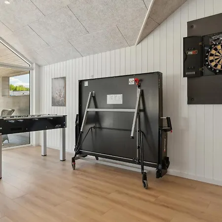 Amazing In Glesborg With Sauna *