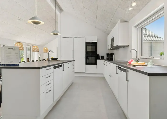 Amazing In Glesborg With Sauna *